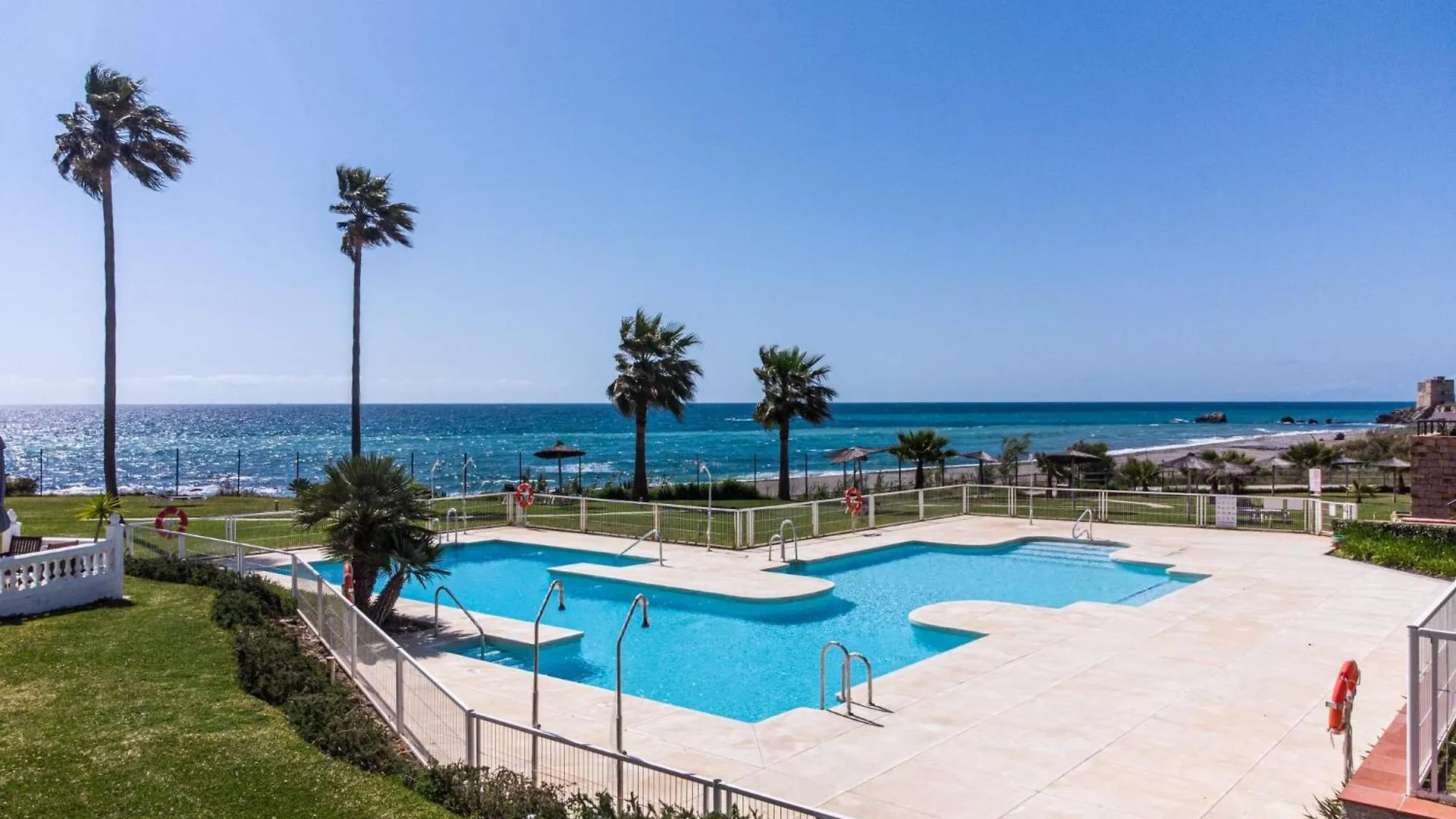 شقة Apartamento Duplex En Primera Linea De Playa كاساريس